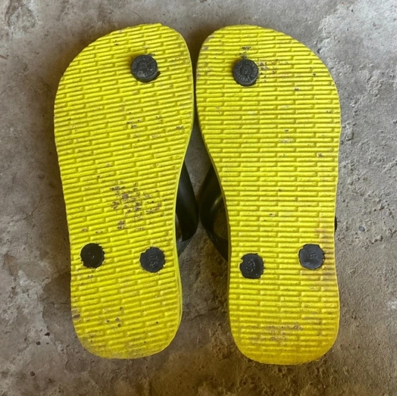 Havaianas size 10 boys - Picture 3 of 3